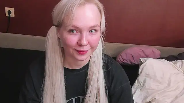 Snapshot of AlishaSe7enthAngel chatting on 10.06.25 AlishaSe7enthAngel online show from 10.06.25