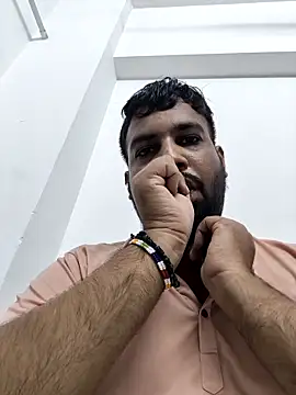 vinay smalldick online show from 04.22.26