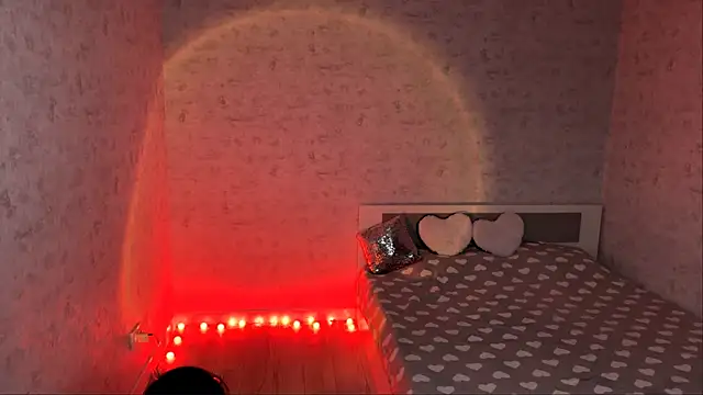FakeLamb online show from 05.12.26
