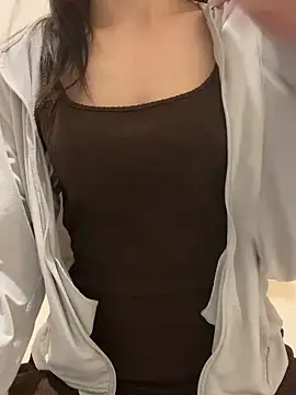 Snapshot of yayoi_jp chatting on 11.05.25 yayoi jp online show from 11.05.25