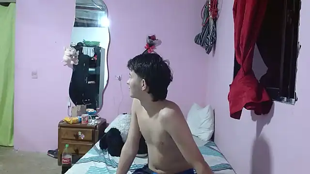 Snapshot of ScarlethG chatting on 11.07.25 ScarlethG online show from 11.07.25