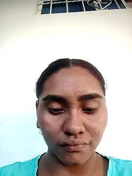 Lucy-Ferr online show from 12.04.25