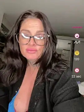 Snapshot of IrishmilfAnna chatting on 05.01.26 IrishmilfAnna online show from 05.01.26