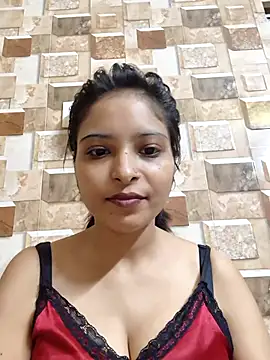 Snapshot of QUEEN-ADITI chatting on 12.02.25 QUEEN-ADITI online show from 12.02.25