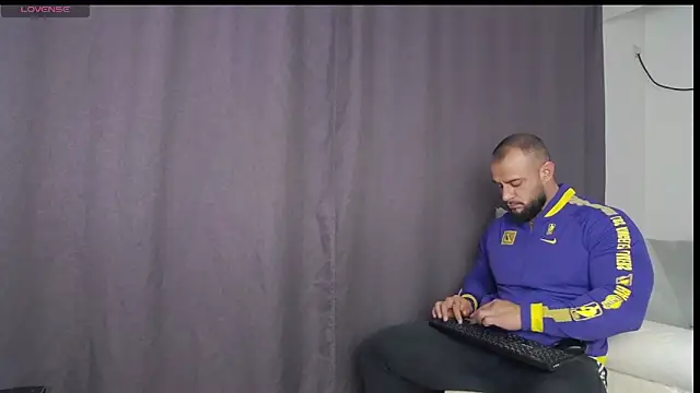 Snapshot of RickyMiami1 chatting on 09.29.25 RickyMiami1 online show from 09.29.25