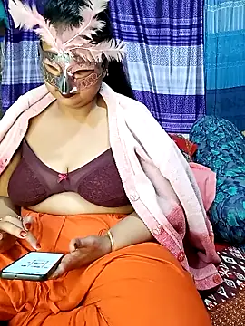 Tanisha-Chy online show from 02.17.26