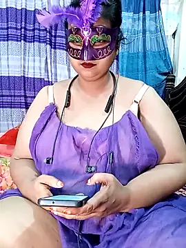 Tanisha-Chy online show from 05.07.26