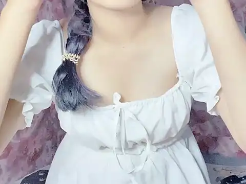 Snapshot of Miumiu028 chatting on 09.30.25 Miumiu028 online show from 09.30.25