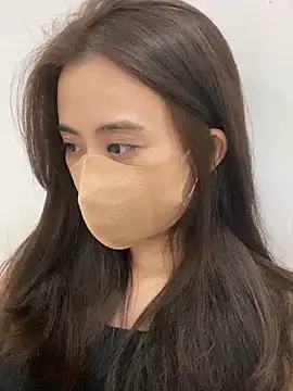 Snapshot of Mochi21 chatting on 10.25.25 Mochi21 online show from 10.25.25