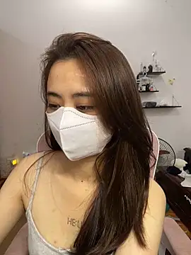 Snapshot of Mochi21 chatting on 12.20.25 Mochi21 online show from 12.20.25