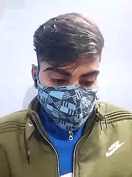 Snapshot of YourTarzan chatting on 01.11.26 YourTarzan online show from 01.11.26