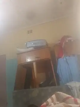 Snapshot of Mrhugeblack chatting on 09.19.25 Mrhugeblack online show from 09.19.25