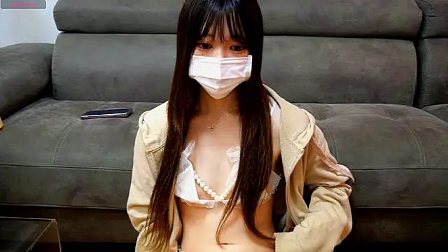 Snapshot of yua____chan chatting on 09.25.25 yua    chan online show from 09.25.25