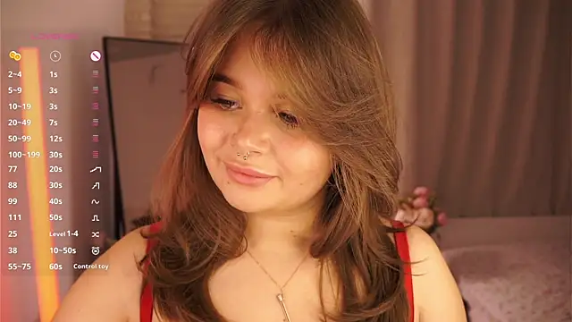 Snapshot of Anna_Nicol chatting on 12.14.25 Anna Nicol online show from 12.14.25