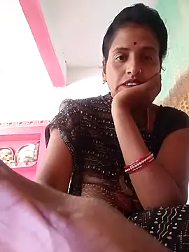 Snapshot of Rupali_hot chatting on 12.23.25 Rupali hot online show from 12.23.25