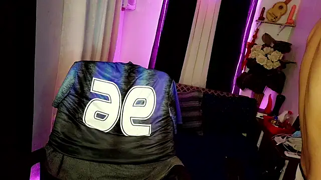 Skinny CumLoader69 online show from 02.22.26