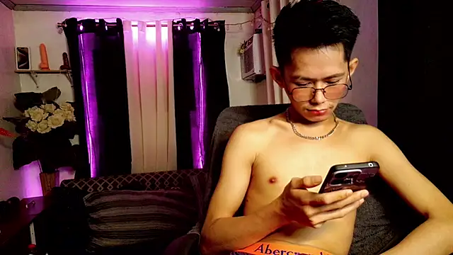 Skinny CumLoader69 online show from 02.26.26