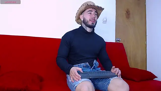 tommyblessd1 online show from 09.14.25