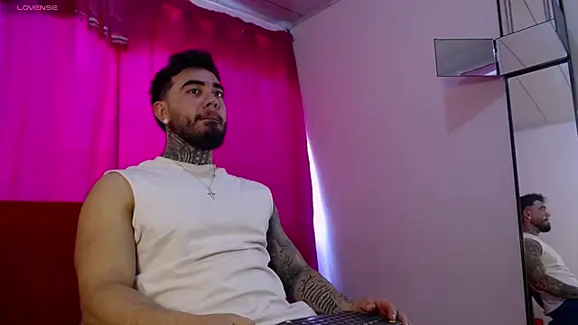 tommyblessd1 online show from 07.28.26