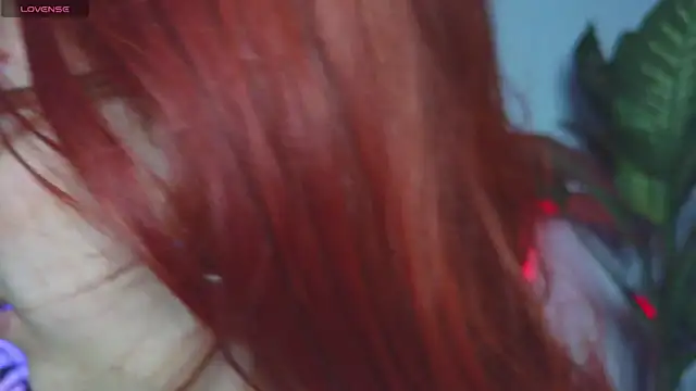 bri von dhara   online show from 11.12.25