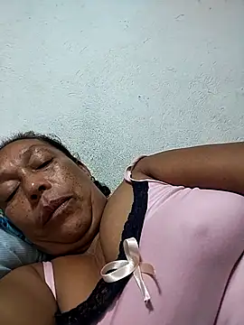 Naomi-Mature online show from 09.24.25