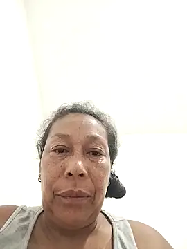 Naomi-Mature online show from 05.01.26
