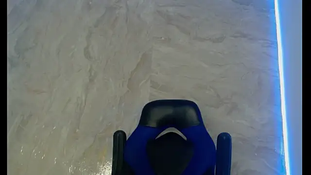 Snapshot of maicoljorda chatting on 09.10.25 maicoljorda online show from 09.10.25