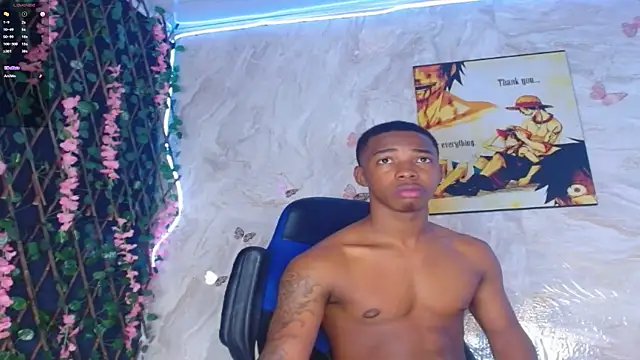 Snapshot of maicoljorda chatting on 11.02.25 maicoljorda online show from 11.02.25