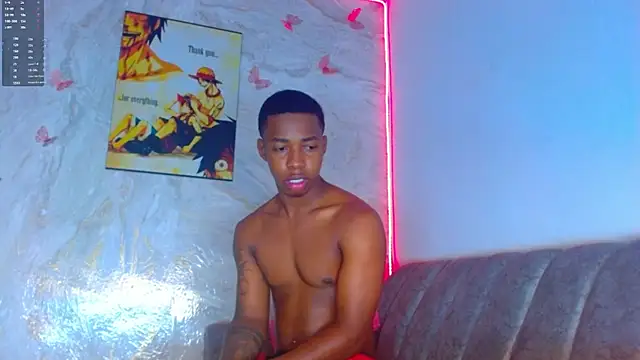 Snapshot of maicoljorda chatting on 12.04.25 maicoljorda online show from 12.04.25