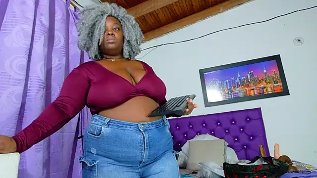 ebony NeighborMoans online show from 07.03.26