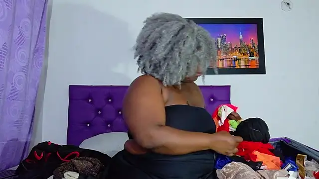 ebony NeighborMoans online show from 07.29.26
