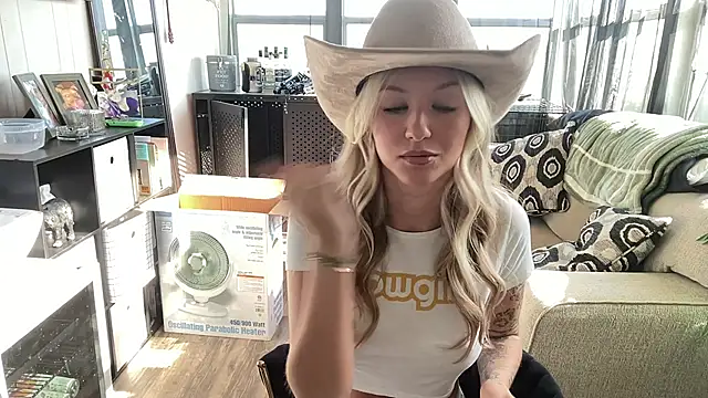 playwithdakota online show from 11.26.25