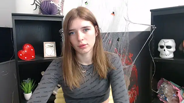 Snapshot of JuiceLips__ chatting on 11.11.25 JuiceLips online show from 11.11.25