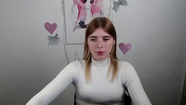 Snapshot of JuiceLips__ chatting on 12.14.25 JuiceLips online show from 12.14.25