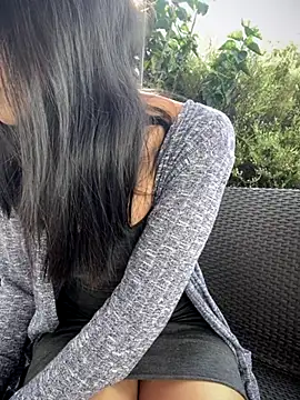 KloePink  online show from 09.16.25