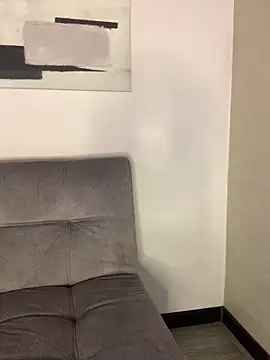 KloePink  online show from 10.06.25