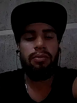 Snapshot of emi_asap22 chatting on 12.16.25 emi asap22 online show from 12.16.25