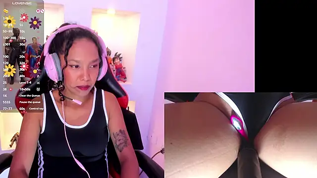 NovaLyn online show from 10.13.25