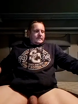 Snapshot of maciasgda chatting on 10.12.25 maciasgda online show from 10.12.25