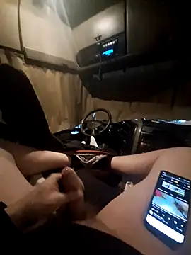 Snapshot of maciasgda chatting on 01.13.26 maciasgda online show from 01.13.26