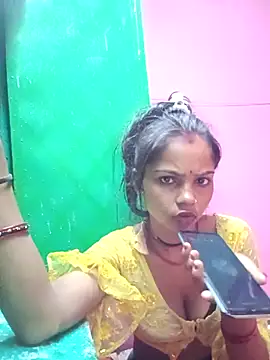 Snapshot of HotPiya439 chatting on 10.24.25 HotPiya439 online show from 10.24.25