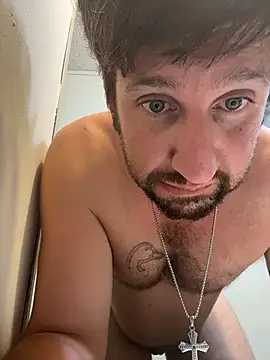 SquirtOnMe6066 online show from 10.07.25