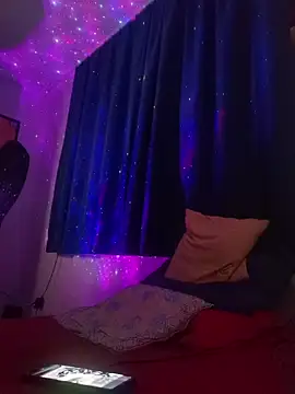 Snapshot of EyesNeverLies chatting on 02.23.26 EyesNeverLies online show from 02.23.26