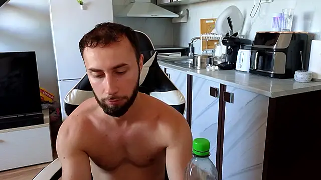 RyanStorm  online show from 07.04.26