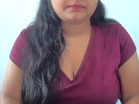 Snapshot of Saniya_K chatting on 11.10.25 Saniya K online show from 11.10.25