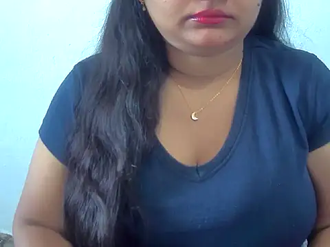 Snapshot of Saniya_K chatting on 11.12.25 Saniya K online show from 11.12.25