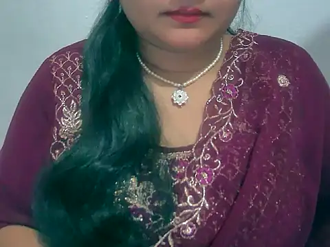 Snapshot of Saniya_K chatting on 12.05.25 Saniya K online show from 12.05.25