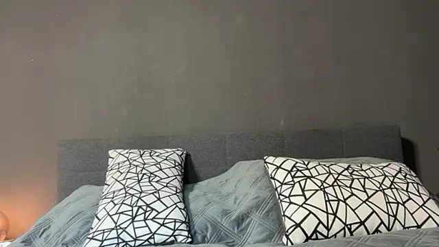 Snapshot of RioBlaze chatting on 09.19.25 RioBlaze online show from 09.19.25