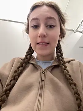 FroggyAnna online show from 03.17.26