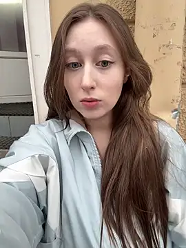 Snapshot of FroggyAnna chatting on 05.29.26 FroggyAnna online show from 05.29.26